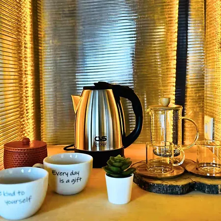 Роскошный шатер In Out Glamping *