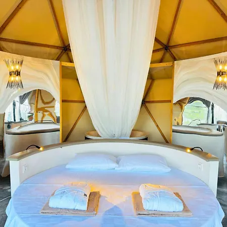 In Out Glamping Luksusowy namiot
