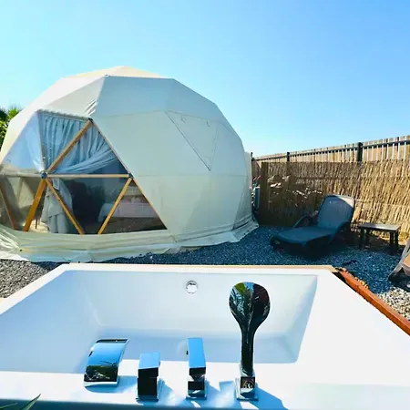Luxury tent In Out Glamping