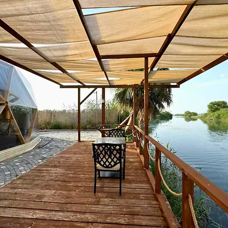 In Out Glamping *