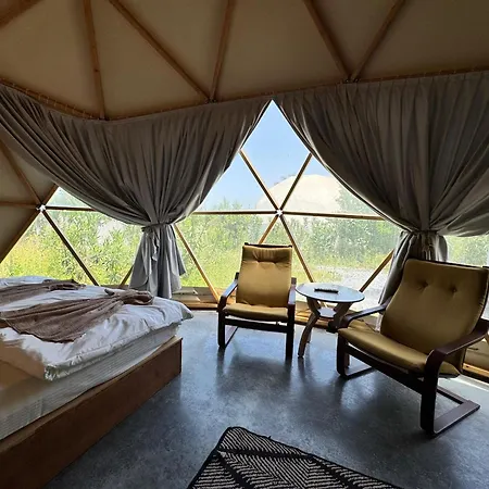 In Out Glamping *
